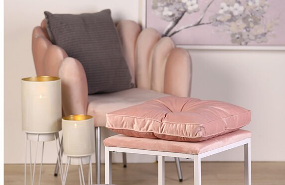 Fauteuil lounge wavy en velours violet