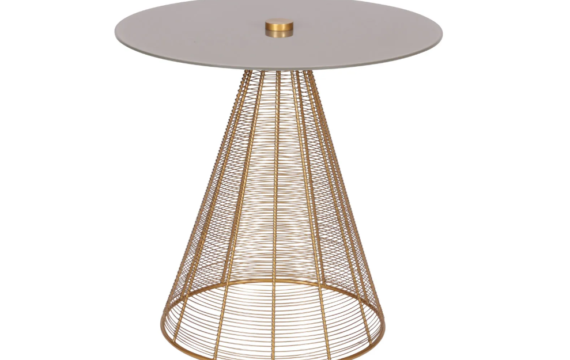 Bout de canapé en laiton doré et verre châtaigne - Pujol maison