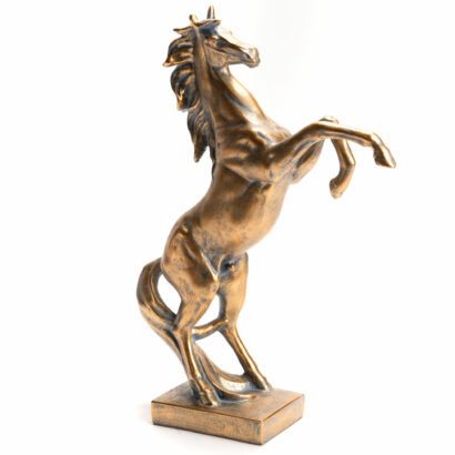 sculpture cheval or