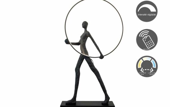 lampadaire sculpture femme