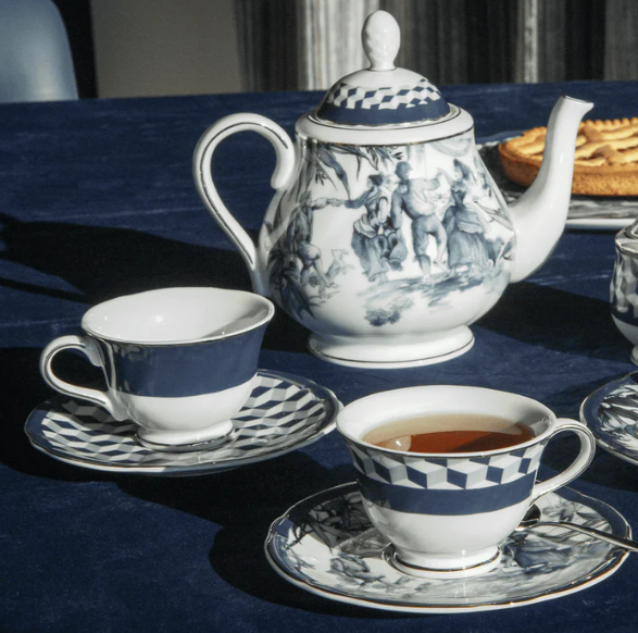 Baci Milano - Lot de 2 paires de tasses à thé "Versailles"